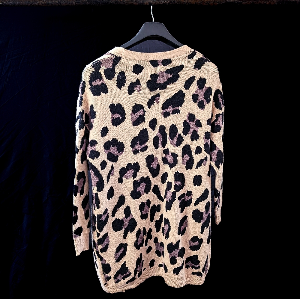 Cardigan - Picture 2 of 2